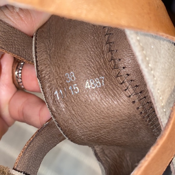 Hudson Geneva suede ankle boot size 38 - Picture 8 of 12